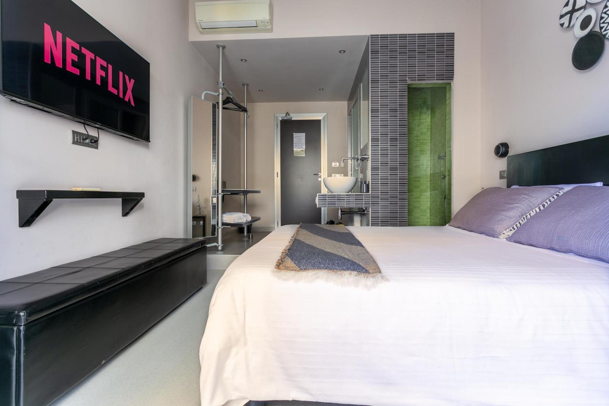 Moai Home Rome Bilik gambar